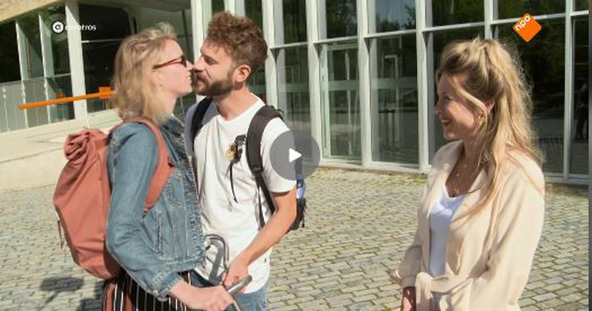 Naked Tour Op TV Kunsthal