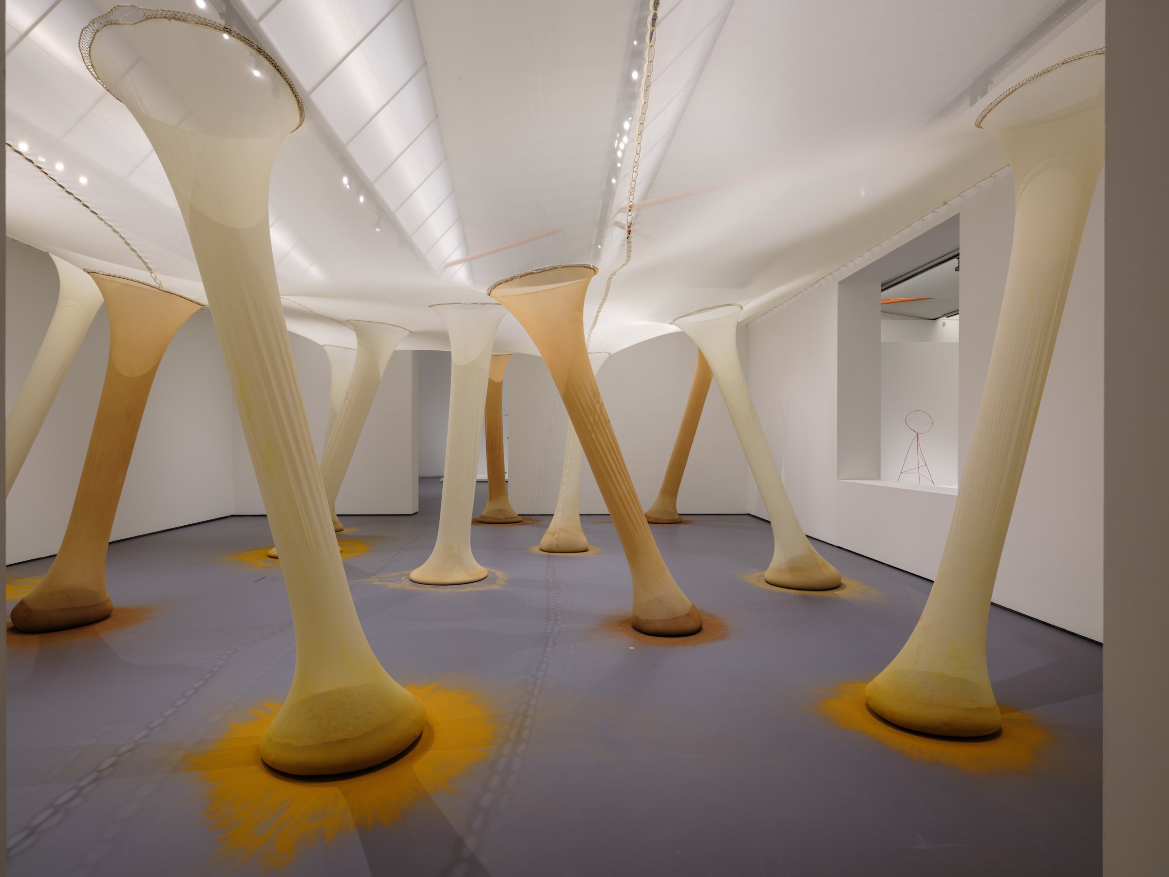 Ernesto Neto, It happens when the body is anatomy of time, 2000, National Galleries of Scotland. Photo © Ossip van Duivenbode, in the exhibition Calder Now, Kunsthal Rotterdam 03_Calder_Kunsthal_©Ossip.jpg