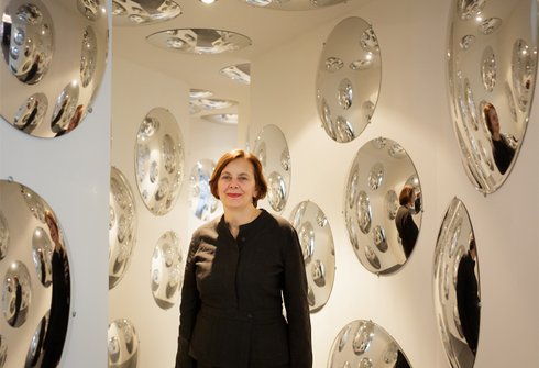 Curator Charlotte van Lingen