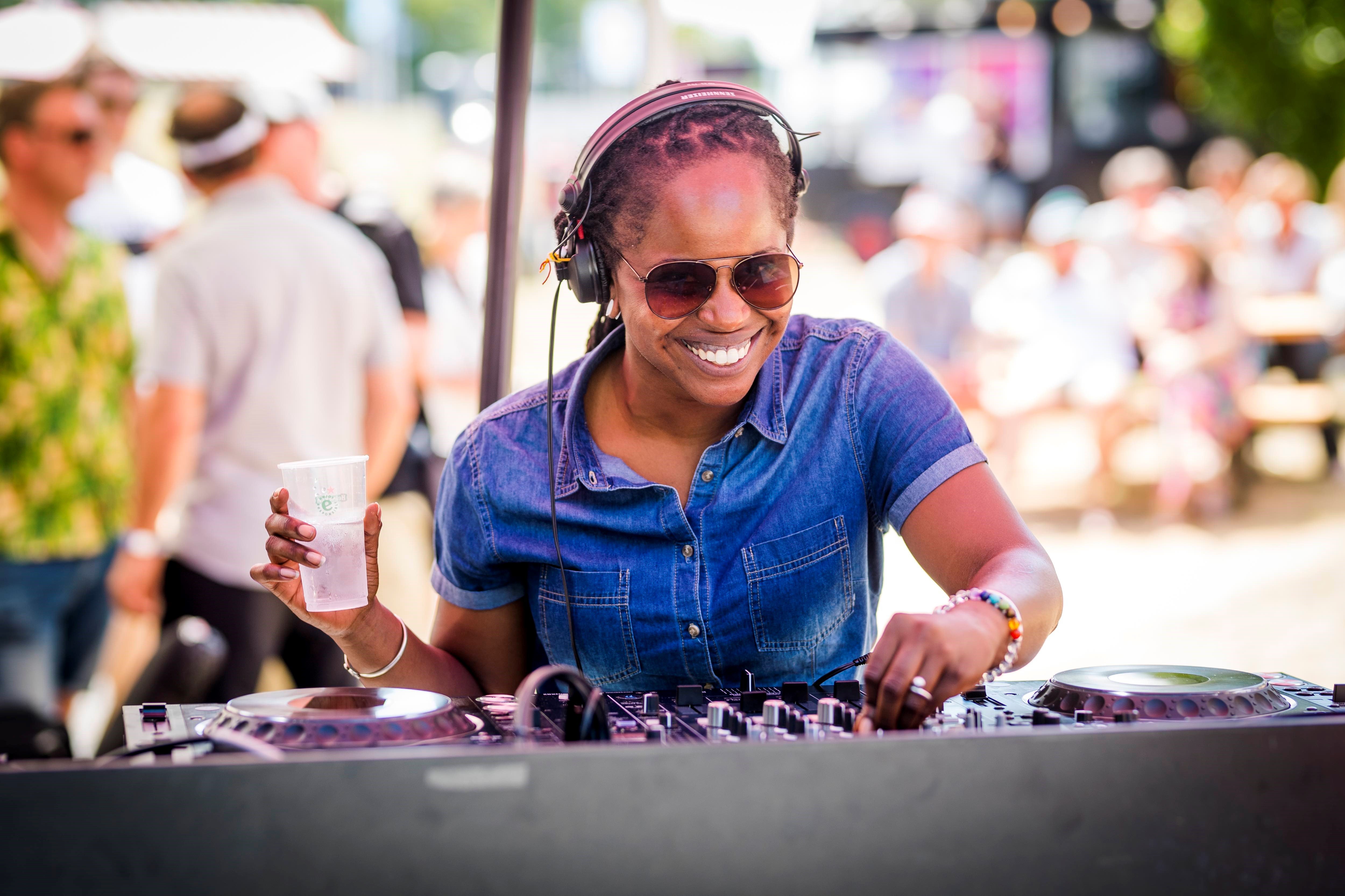 DJ Shug La Sheedah 1.jpg