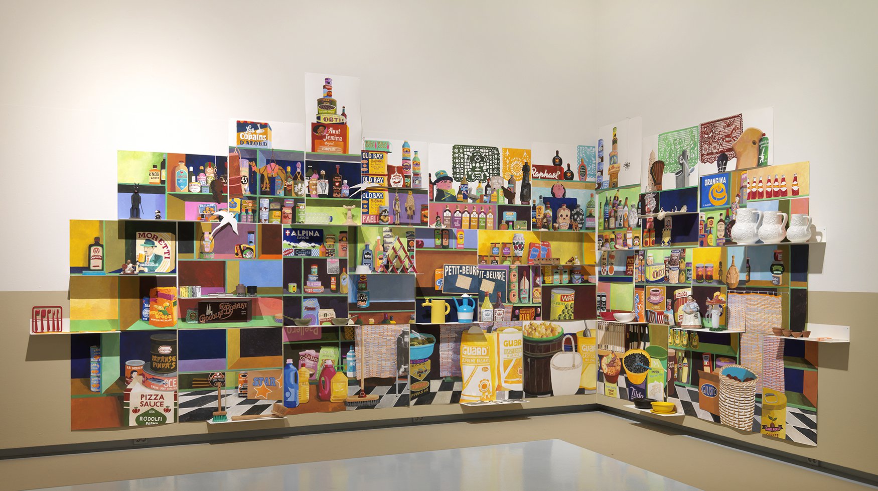 Erik Mattijssen, Izrael, l’épicerie du Monde, 2018 , en Ineke Hans, diverse objecten, Museum het Valkhof, foto Tom Haartsen 1. Erik Mattijssen, Épicerie du Monde, 2018 , en Ineke Hans, diverse objecten, Museum het Valkhof, foto Tom Haartsen_LR.jpg