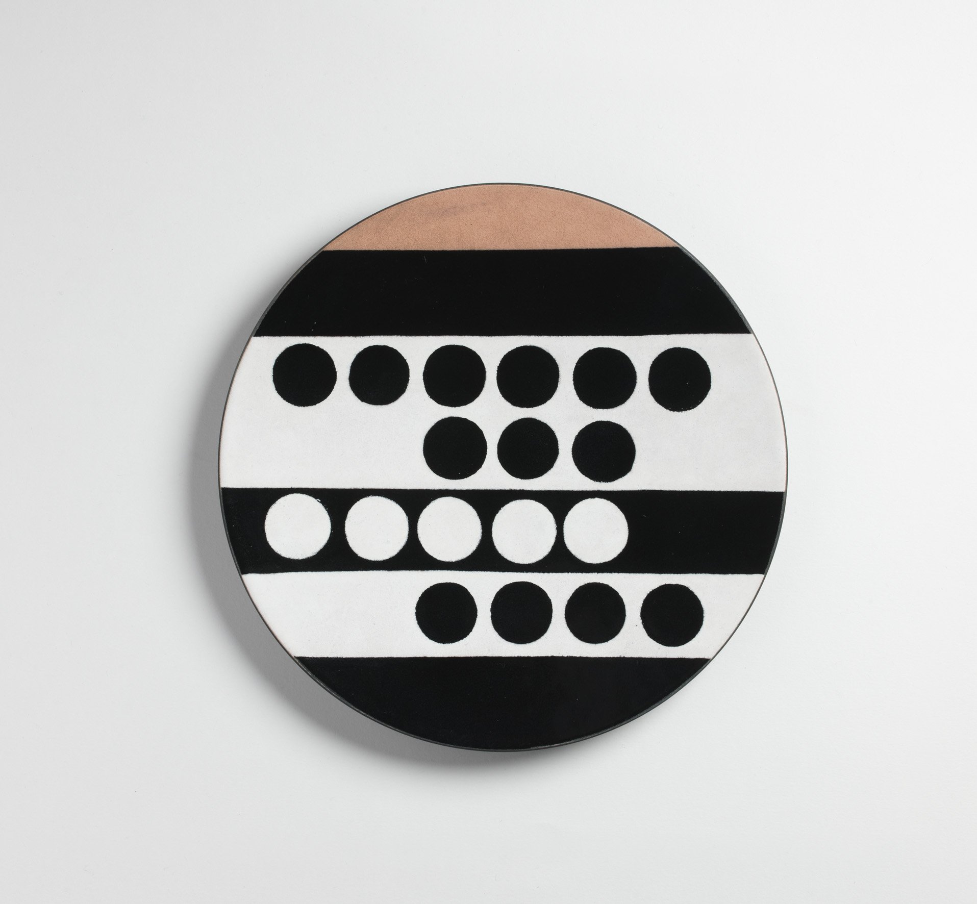 Geëmailleerd koperen bord, 1958 1. Ettore Sottsass, Geëmailleerd koperen bord, 1958, foto Enzo Asaia.jpg