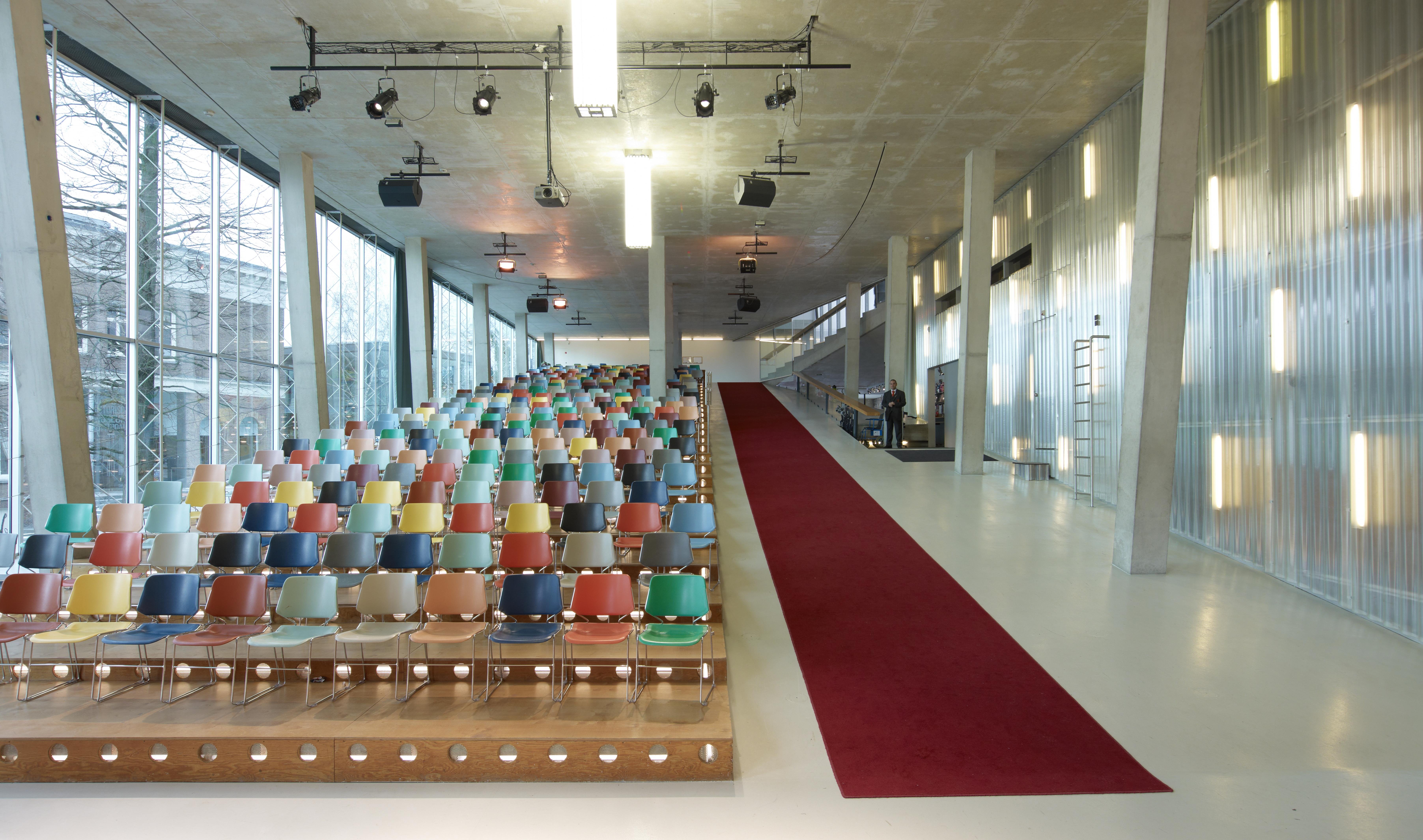 Kunsthal Rotterdam. Foto: Ossip van Duivenbode Persbeeld_Kunsthal Rotterdam_Auditorium_foto Jeroen Musch.JPG