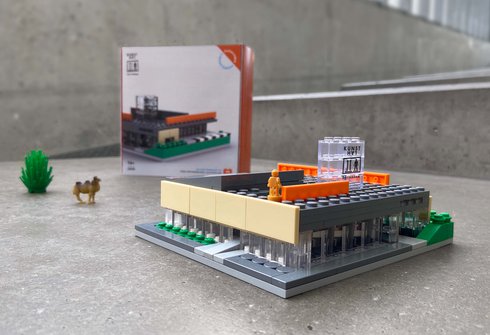 Kunsthal launches limited edition building model