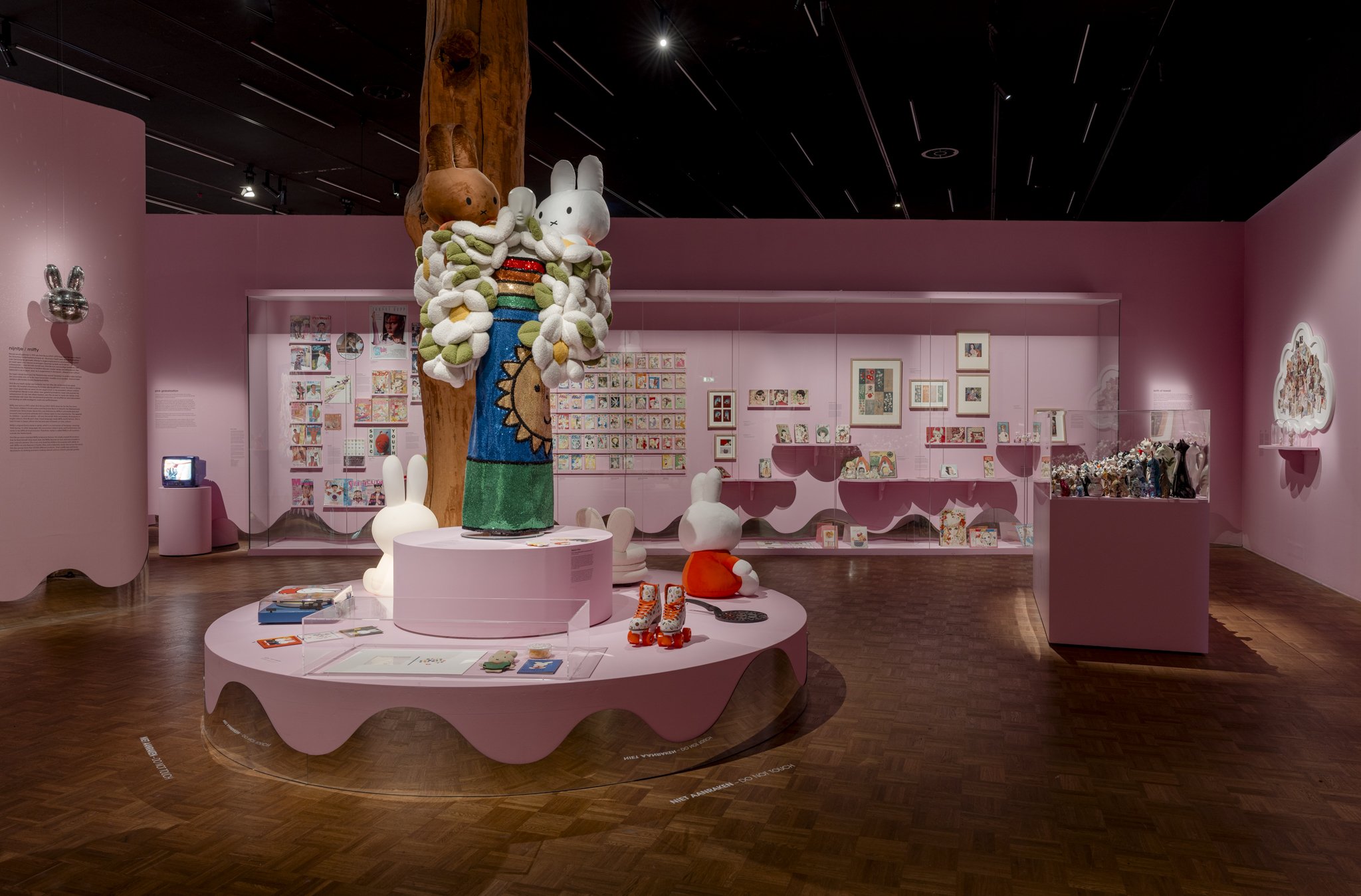 CUTE_Kunsthal Rotterdam_foto Marco De Swart_LR (30).JPG