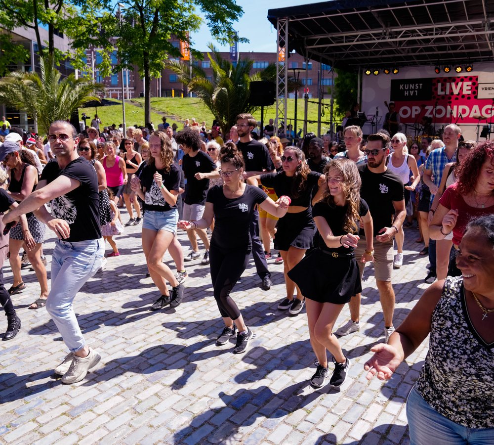 Kunsthal LIVE OP ZONDAG