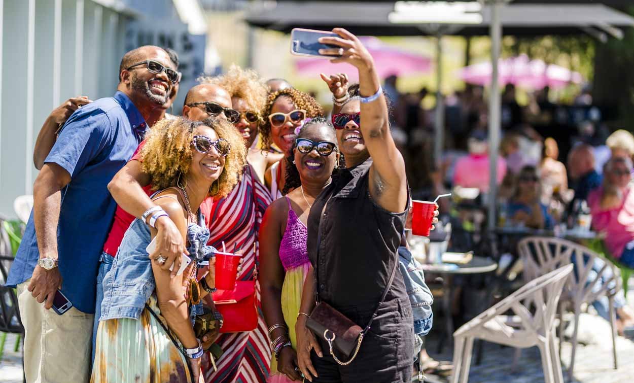 LIVE OP ZONDAG Kunsthal LIVE OP ZONDAG_15 juli 2018_foto MarcoDeSwart (61)_LR.jpg