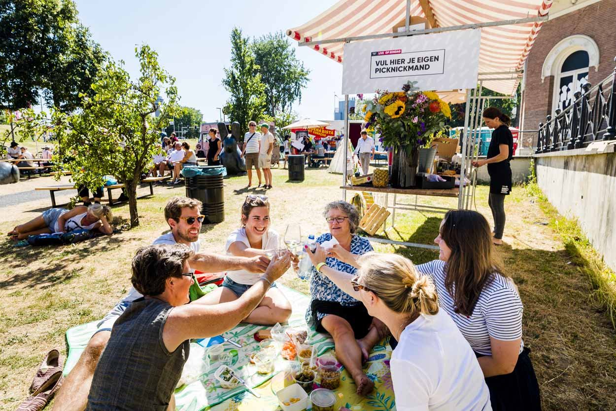 LIVE OP ZONDAG Kunsthal LIVE OP ZONDAG_8juli2018_foto MarcoDeSwart (102)_LR.jpg
