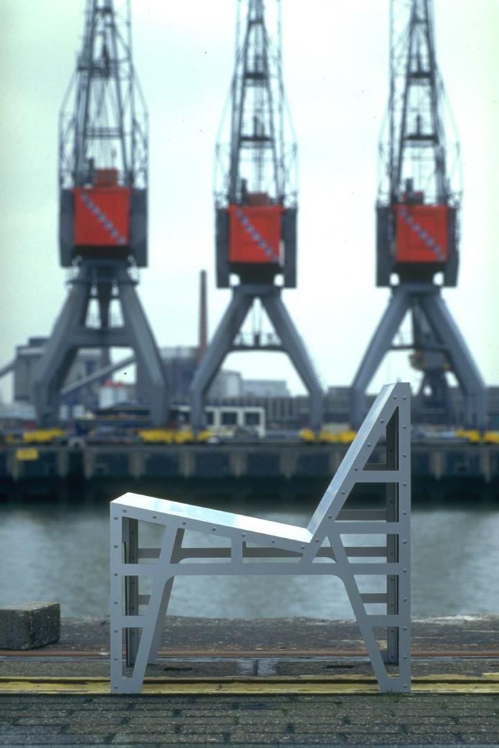 5. o.o.a.k.loungechair - LR.jpg