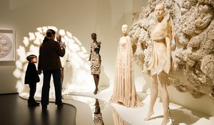 Extra Open on Monday 16 and 23 February