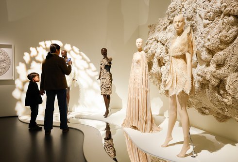 Extra Open on Monday 16 and 23 February