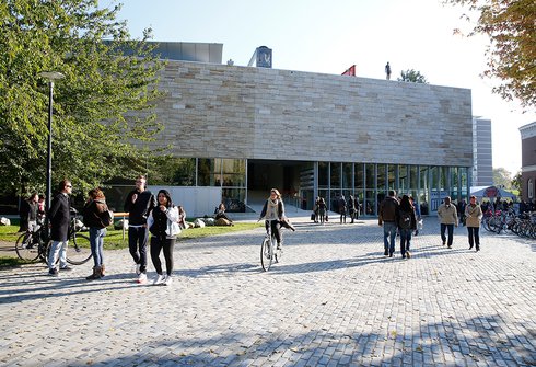 Resigning Kunsthal director Nathanja van Dijk