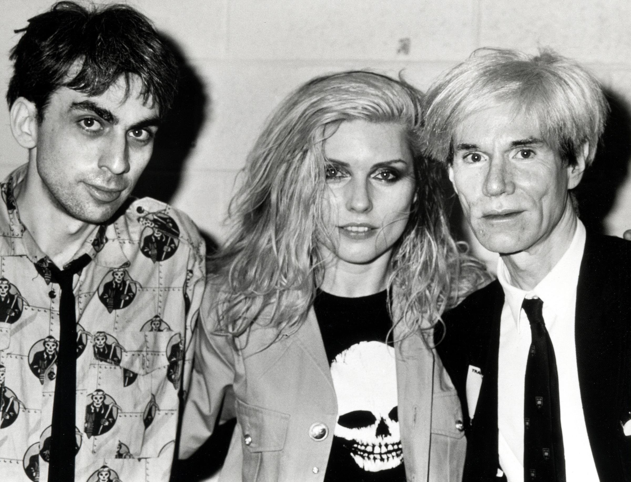 Andy Warhol and Deborah Harry, photo by Ron Galella 03 Foto Ron Galella, Andy Warhol and Deborah Harry, collectie Hugo and Carla Brown 2.JPG