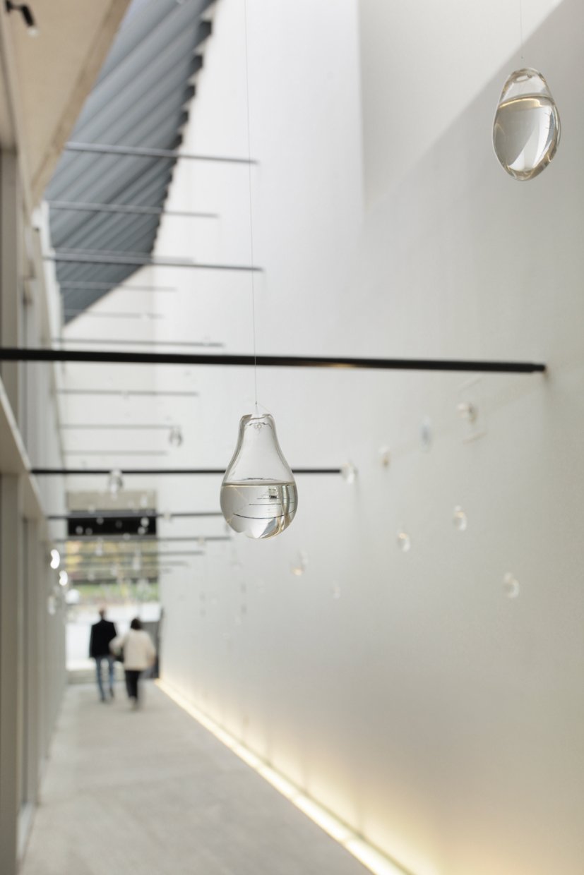 foto Jan Adriaans & Job Janssen Kunsthal Light 9_Raindrop_Myungsu Seo_foto Jan Adriaans en Job Janssen.jpg
