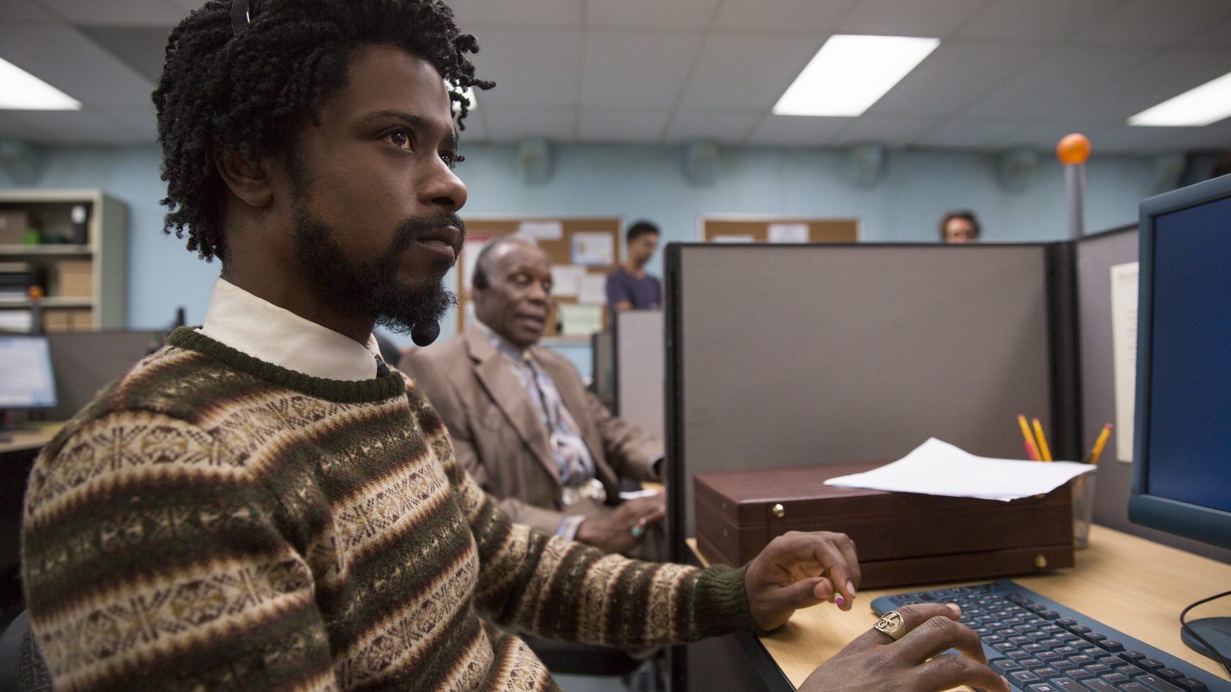 Still uit de film 'Sorry to bother you' (2018) sorry-to-bother-you-lantarenvenster.jpeg