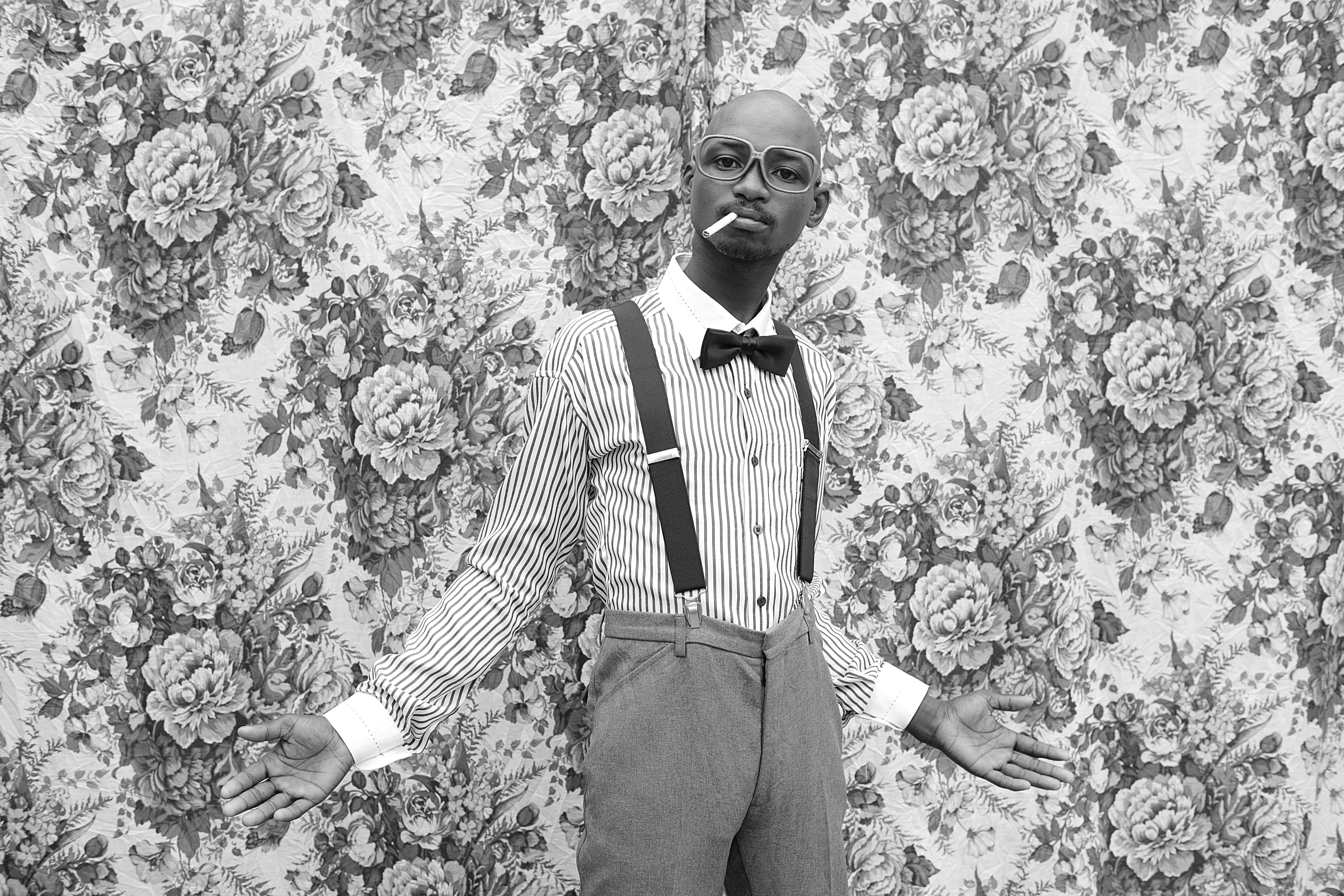 Mário Macilau, »Alito, The Guy with Style«, from the »Moments of Transition« series, 2013, photograph, photo: © Mário Macilau, courtesy Ed Cross Fine Art Ltd, London 10_Making_Africa_Macilau.jpg