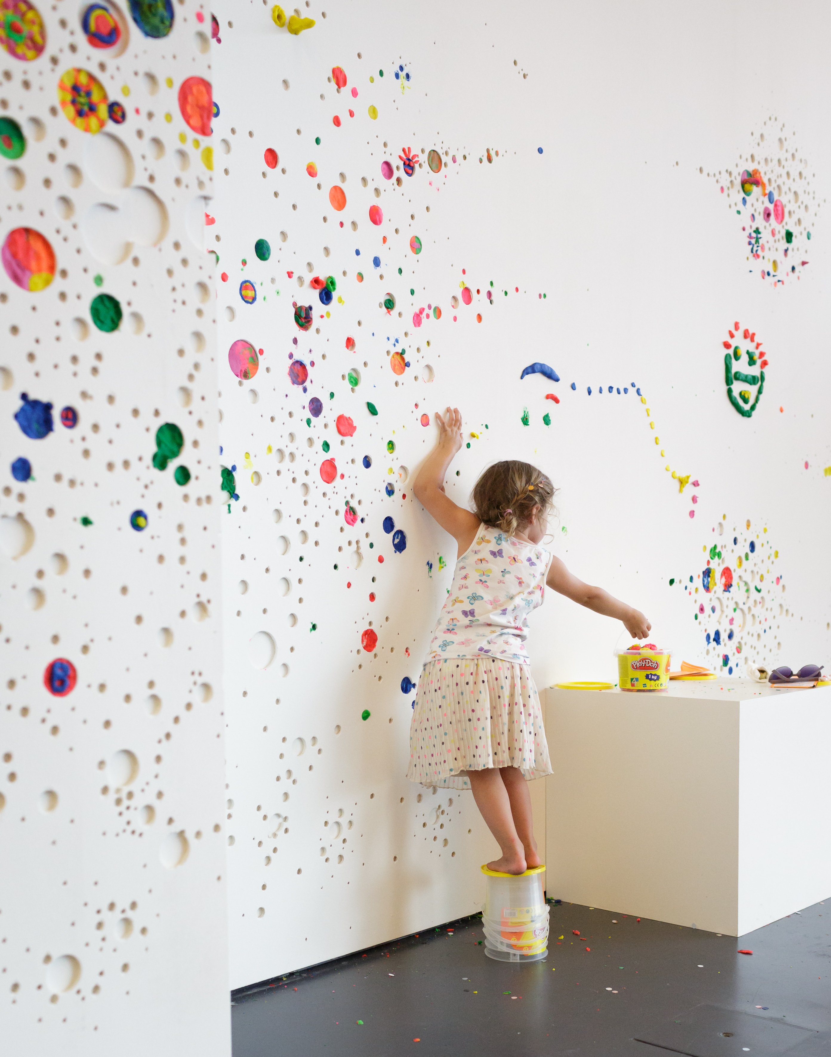 Yasunao Tone, Fill Event, instruction 2001 374 Yasunao Tone, Fill Event, 2001, Kunsthal Rotterdam, 2015.jpg