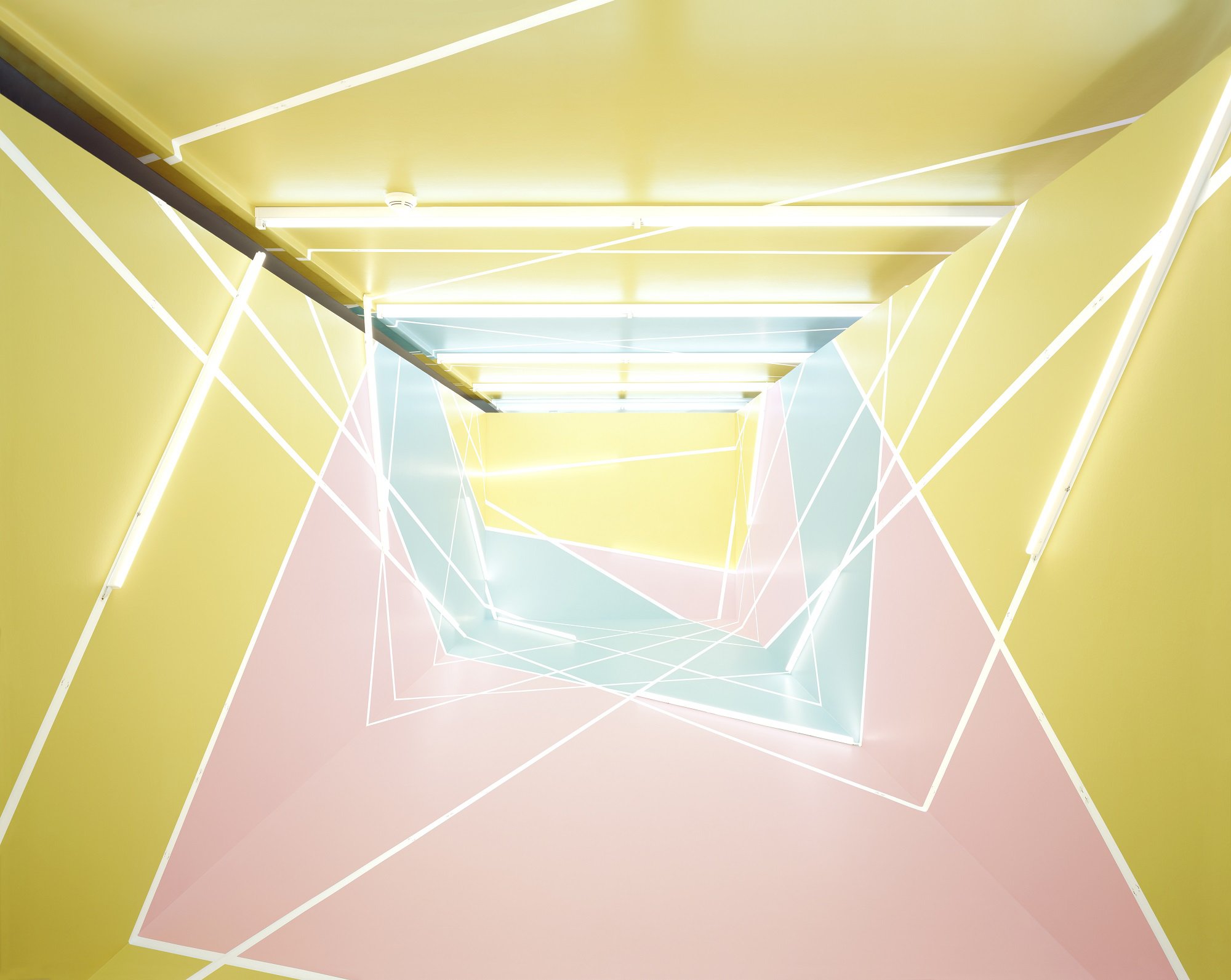 Interior no. 59 Sleeuwits-Interiorno59LR.jpg