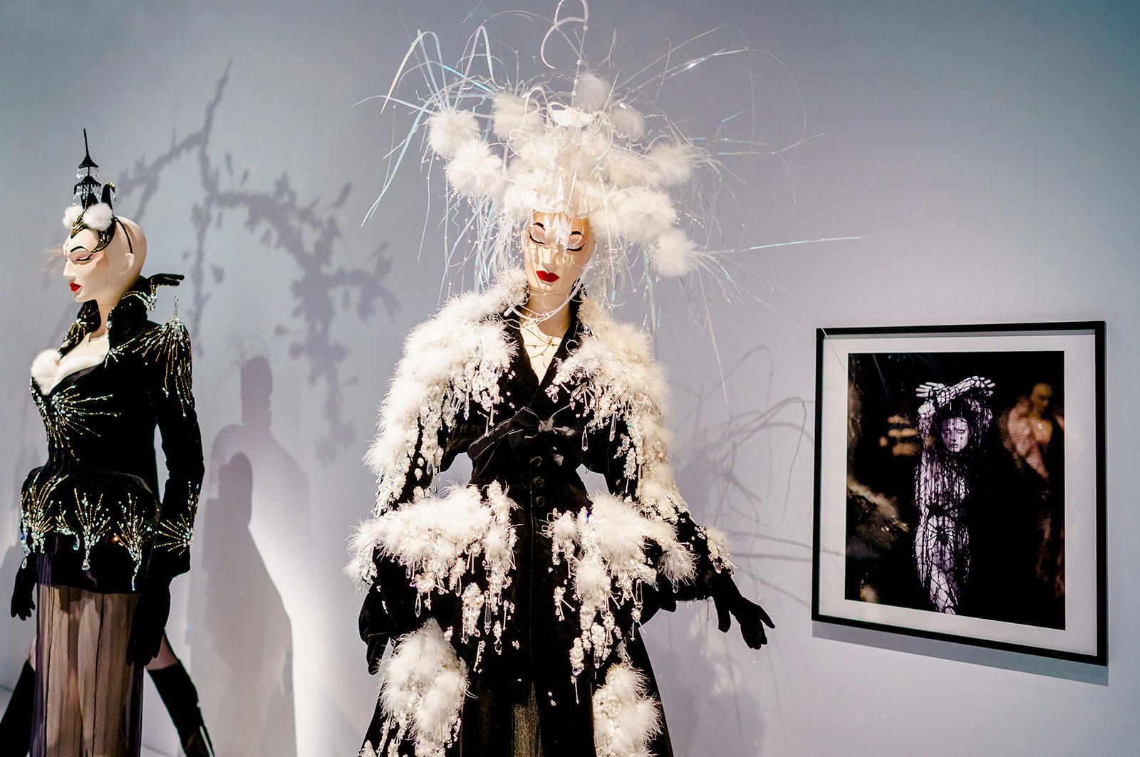 'Thierry Mugler: Couturissime', Kunsthal, Installation shot Marco De Swart 3. Thierry Mugler_Couturissime_Kunsthal_ Installation shot LR_Marco De Swart.jpg