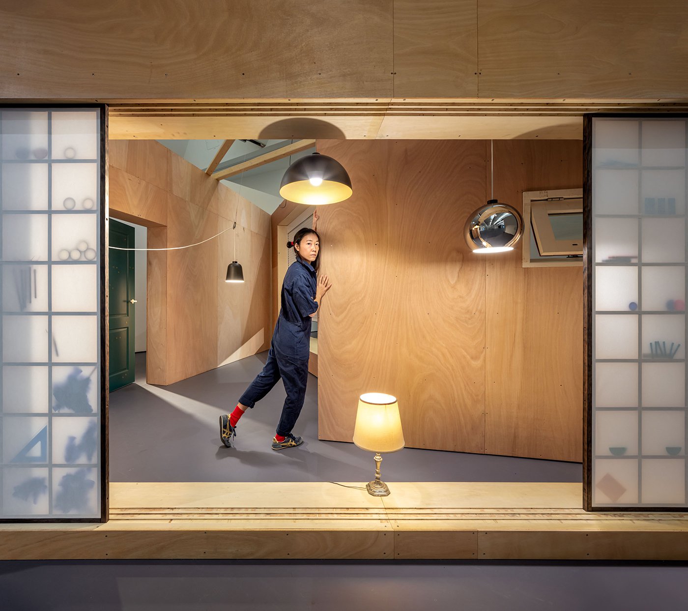 Aki Sasamoto, Squirrel Ways, 2021, courtesy the artist, Atelier Calder, France and Bortolami Gallery, New York, foto: Thijs Wolzak TW Aki Sasamoto Calder Now Squirrel Ways 2 2 LR_website.jpg