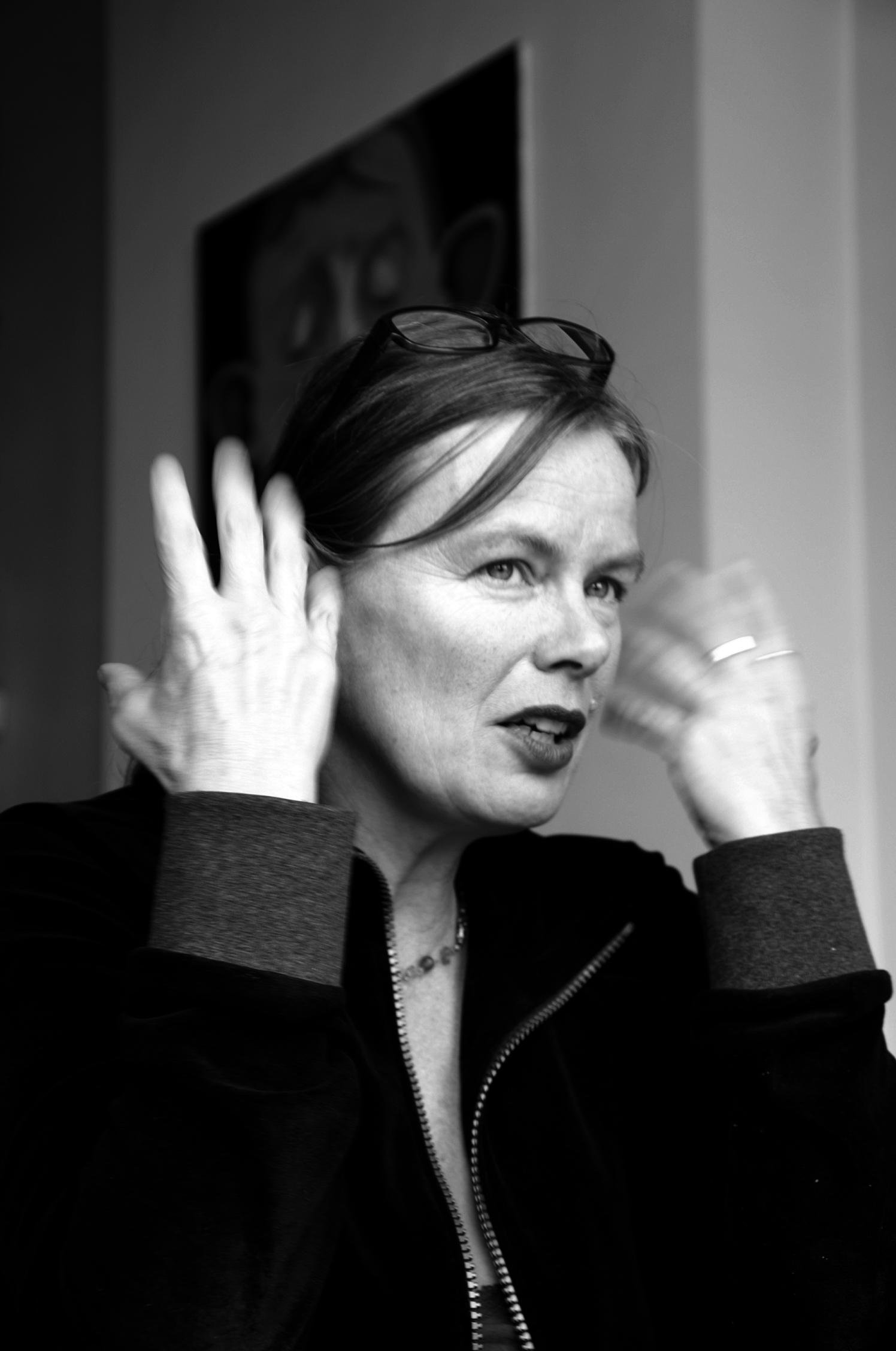 Conny Janssen. Foto: Carsten Lumiere Sasse ConnyJanssen2_2_fotoCarstenLumiereSasse.jpg