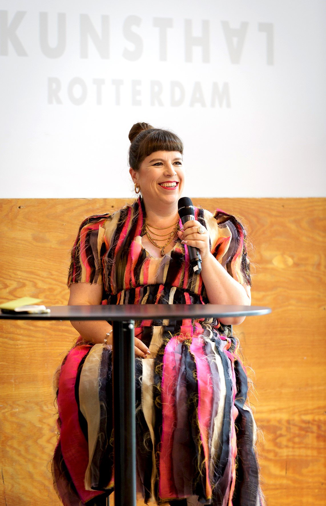 Joana Vasconcelos, opening 'I'm Your Mirror', foto Fred Ernst afbeelding 1.jpg