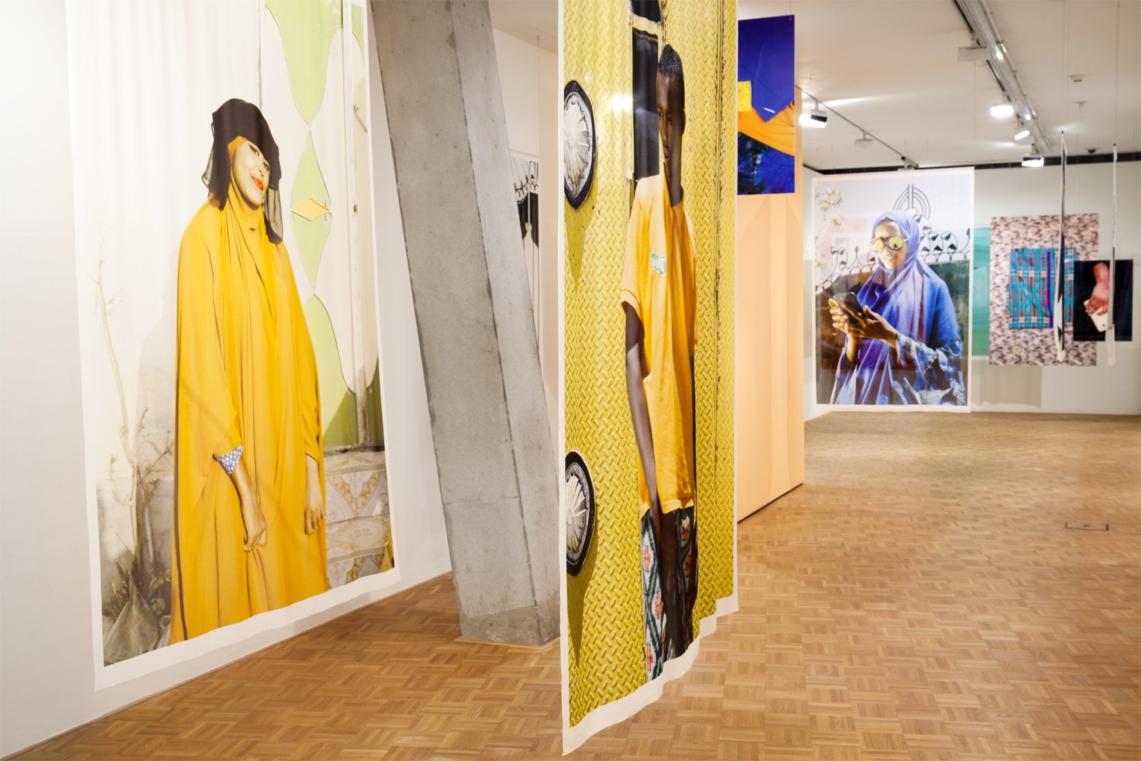 Zaaloverzicht The Anarchist Citizenship, 2019, Kunsthal Rotterdam, foto Nadine Stijns _MG_3632.jpg