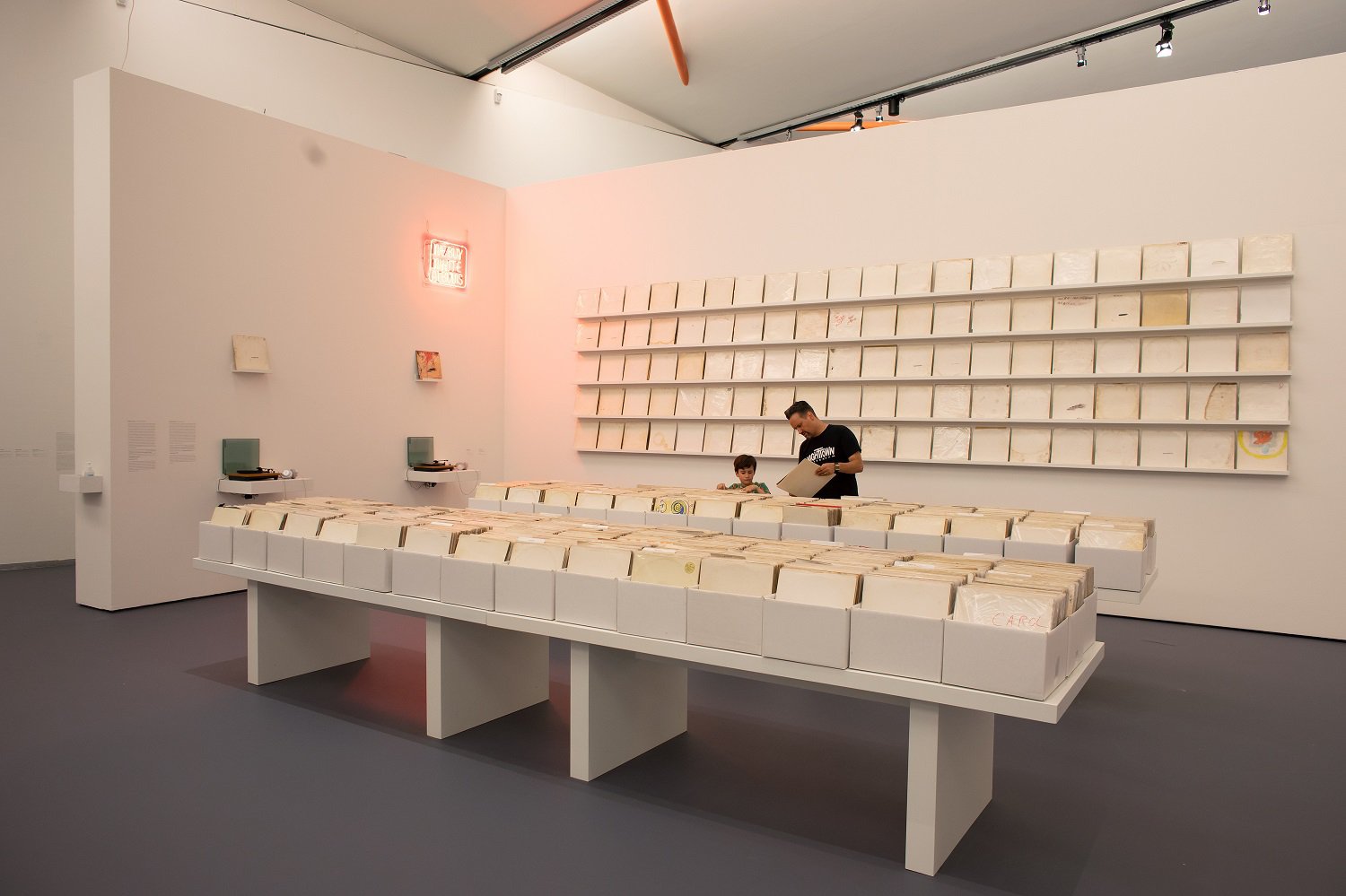 Rutherford Chang’s installation We Buy White Albums in the exhibition Black Album / White Cube. A Journey into Art and Music. 2_Opening BAWC_vrijdag 19 juni_ Bas Czerwinski. LR.jpg