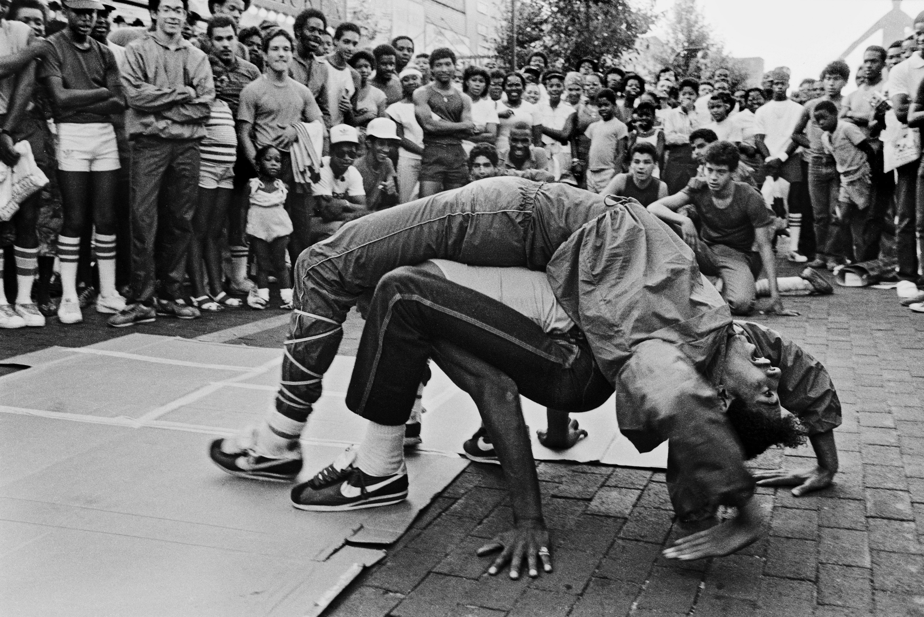 005_Martha cooper.jpg