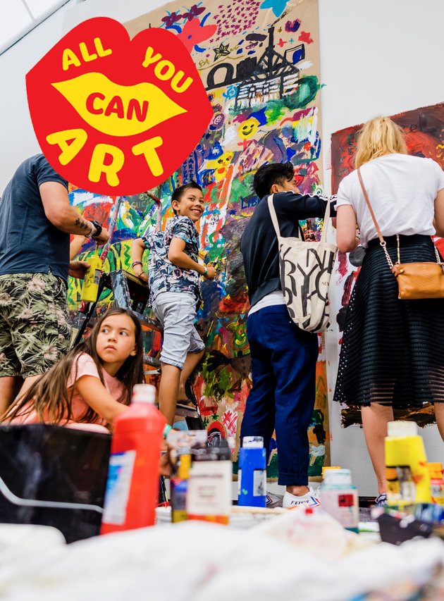 Bezoekers aan de slag in 'All you can Art', Kunsthal, 2018, foto Marco De Swart Kunsthal Live op Zondag, 29 juli 2018 89_mondje.jpg