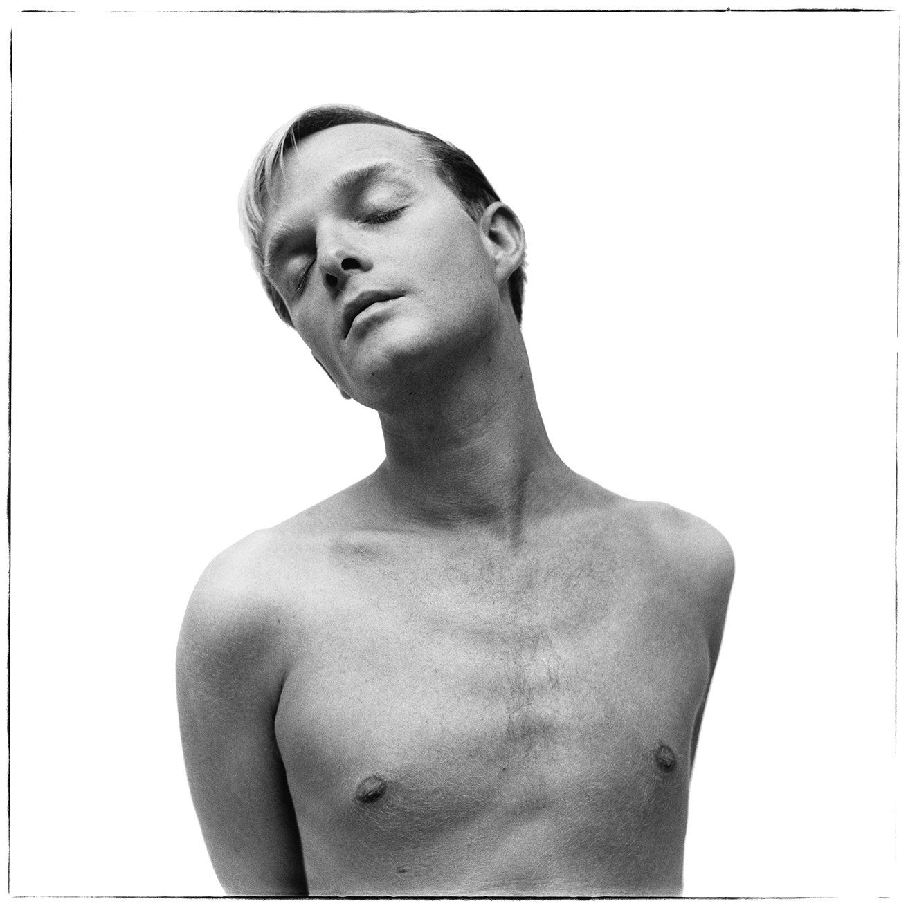 Truman Capote, writer, New York City, October 10, 1955 Photograph by Richard Avedon © The Richard Avedon Foundation 1.Truman Capote, New York City, October 10, 1955 (20-02-24).jpg