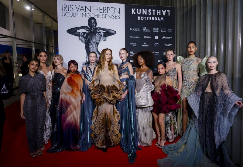 Red-carpet opening