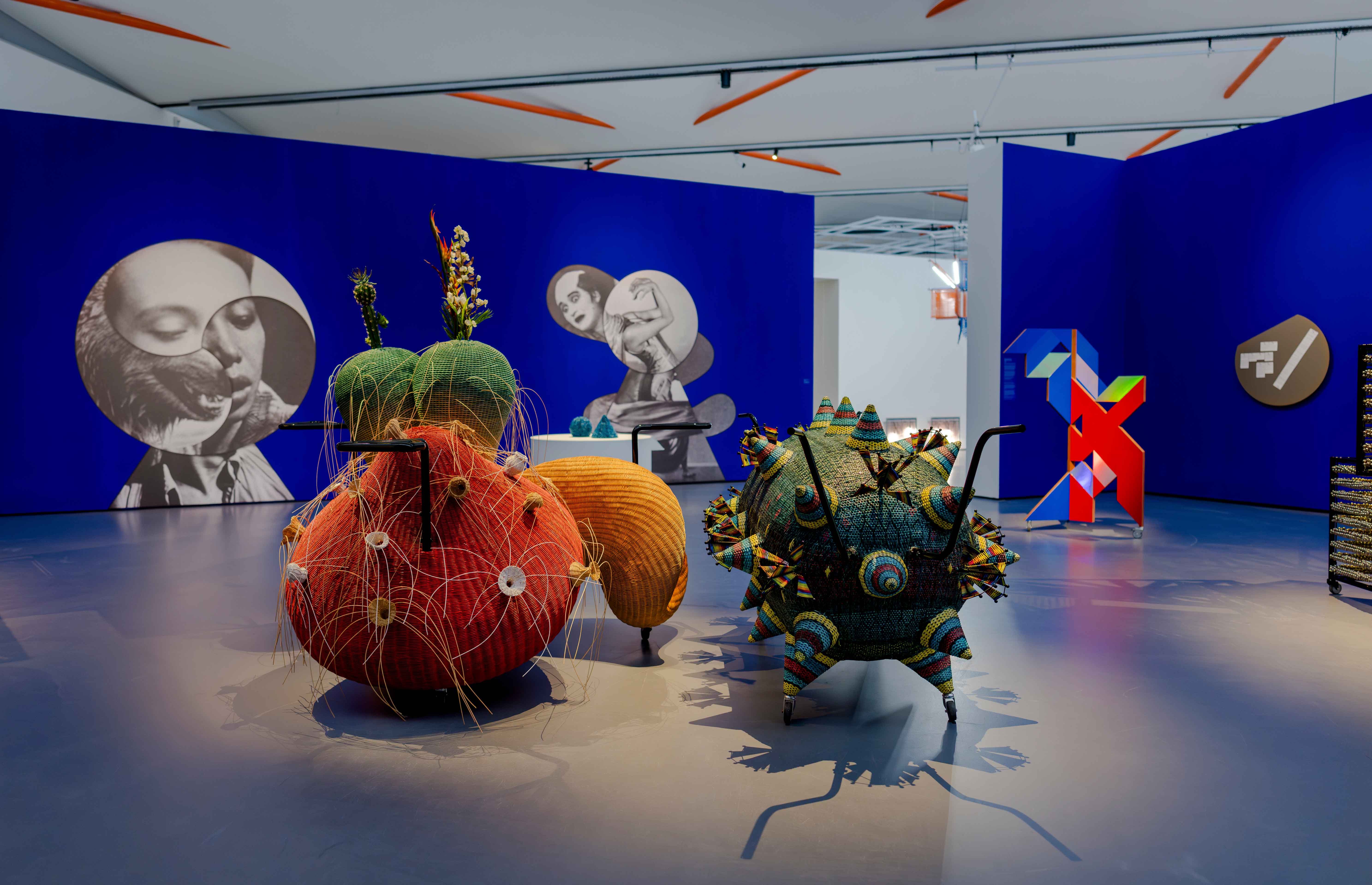 Haegue Yang: Leap Year. Foto Marco De Swart MDS_Opening Haegue Yang_ Leap Year High Res 07_edit.jpg